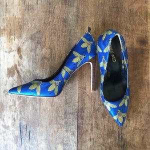 Nine West bumble bee heels